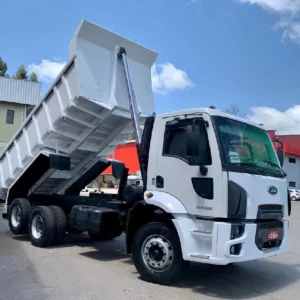 Caminhão truck caçamba basculante